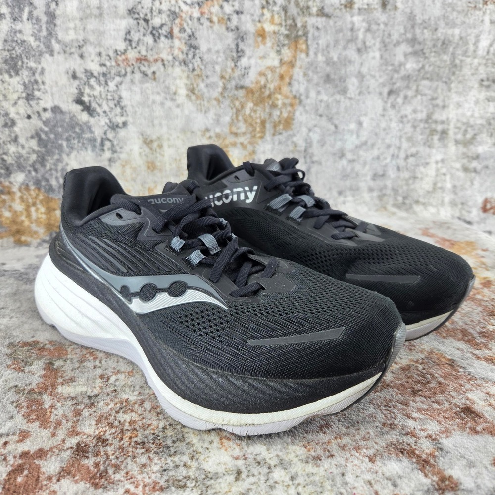 Saucony Hurricane 24 Running Shoes Womens 10 Black White S10933-100 Gym Fitness
